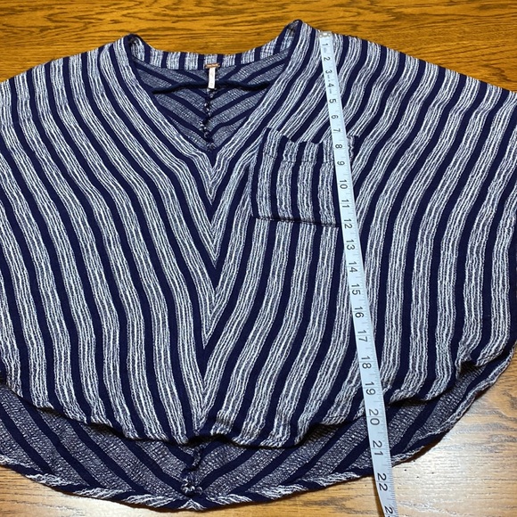Free People Top Morning OB642024 Navy White Stripe Rayon XS - Picture 6 of 12